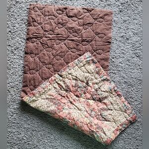 Vintage coffee table runner